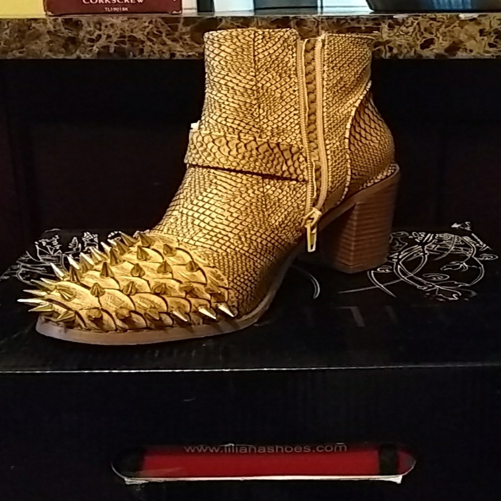 Shoes